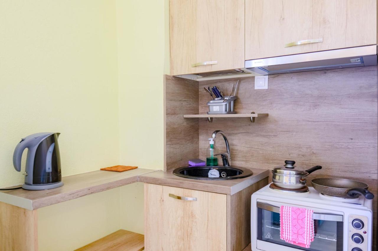 Dionisos Apartments Paralia Dionysiou Ngoại thất bức ảnh